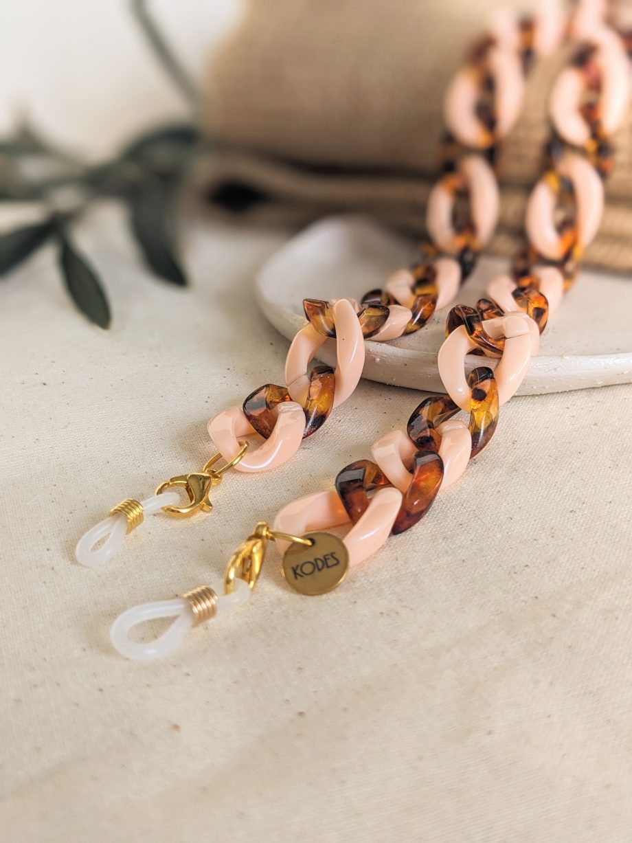 Kelly  - Pink & Tortoiseshell chunky acrylic glasses chain