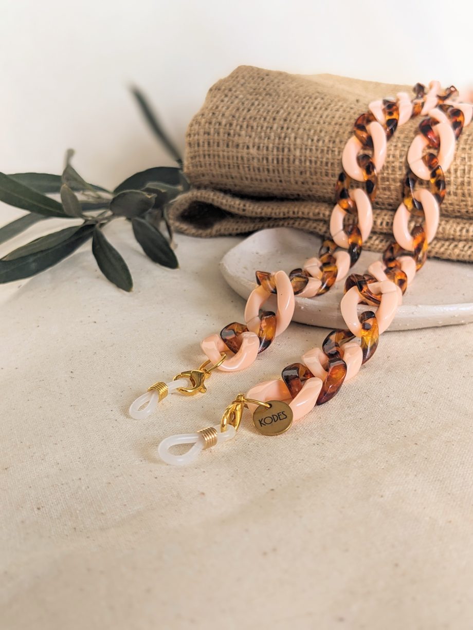 Kelly  - Pink & Tortoiseshell chunky acrylic glasses chain