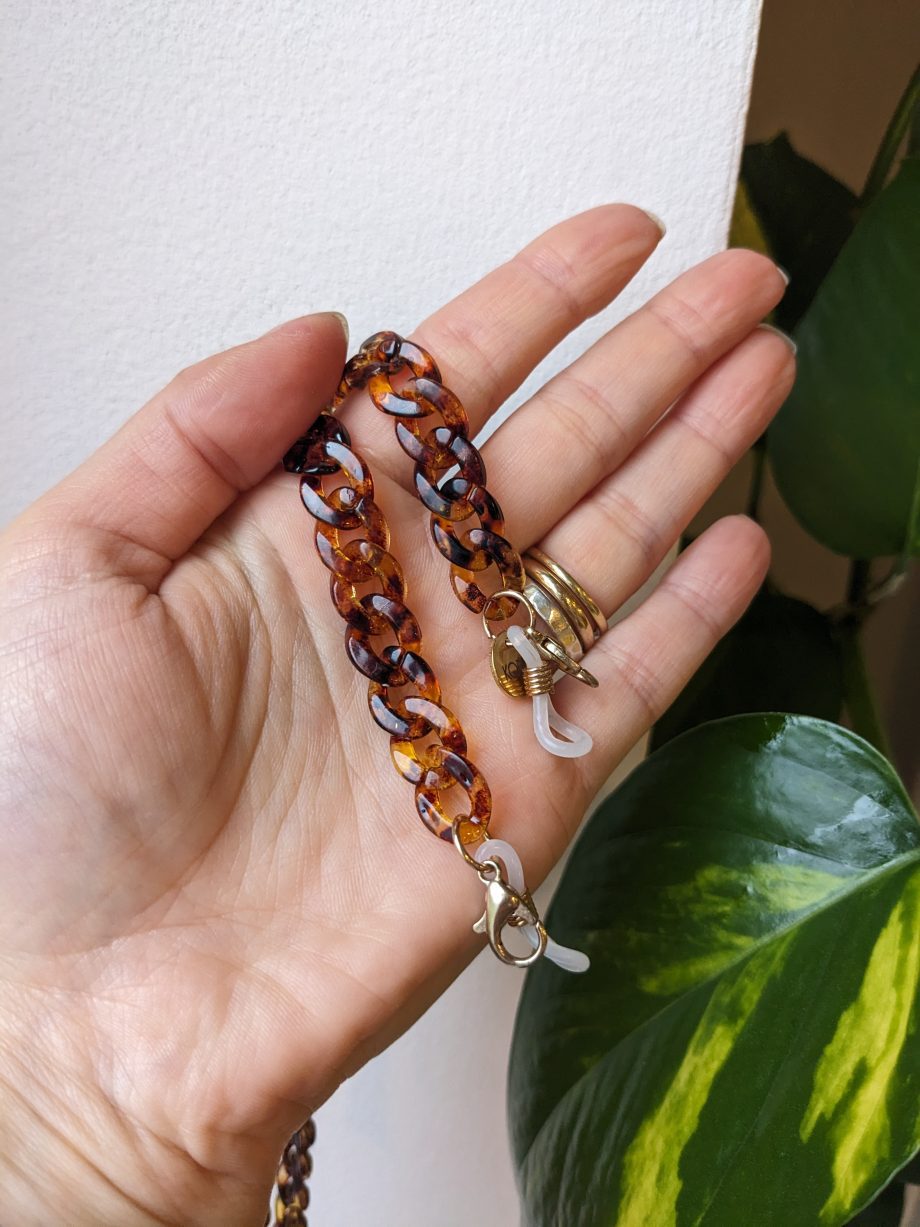 Sally - Glasses chain - Tortoiseshell dainty acrylic chain