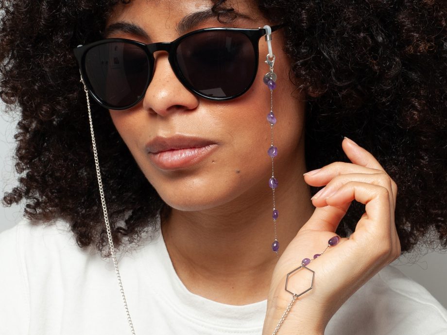 Nicla - Amethyst & Silver Dainty acrylic glasses chain