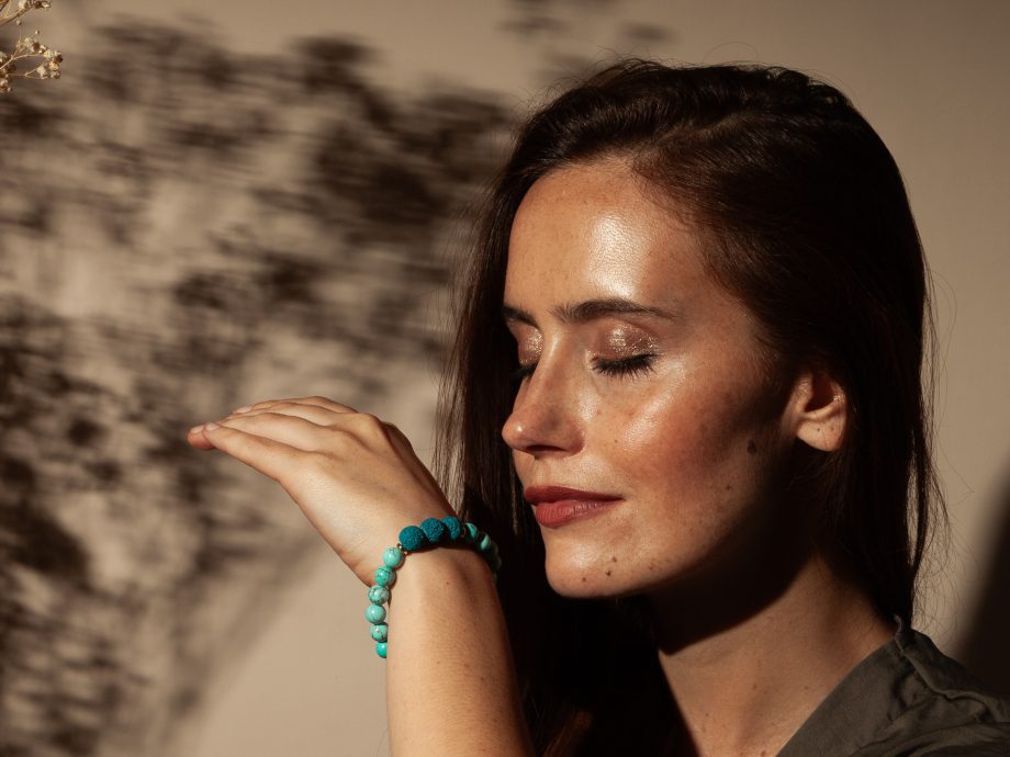 Flow - Blue Turquoise Stone Lava Bead Essential Oil Diffuser Aromatherapy Bracelet